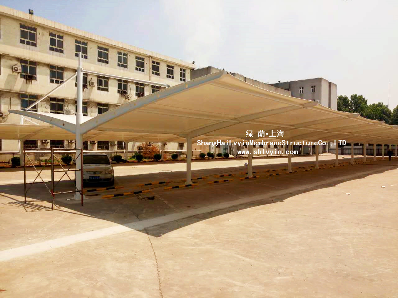 1496906748138811.jpg 安陽(yáng)發(fā)電廠膜結(jié)構(gòu)車棚2.jpg